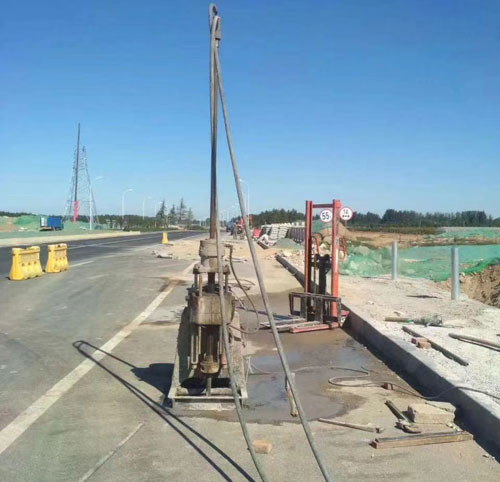 右江公路高聚物注浆加固